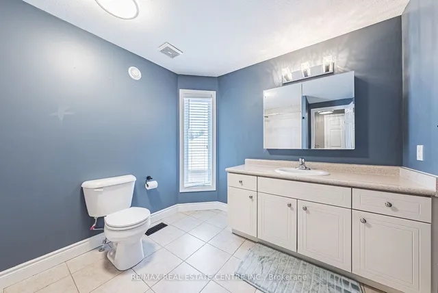 Additional image 25 of 524 Country Clair Pl