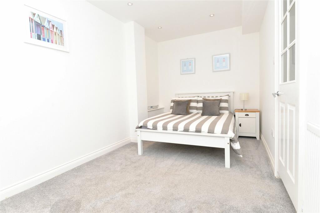 Additional image 13 of Barton Chase, First Marine Avenue, Barton on Sea, New Milton, BH25