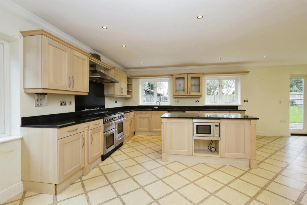 Additional image 7 of The Drive, Hellingly, Hailsham