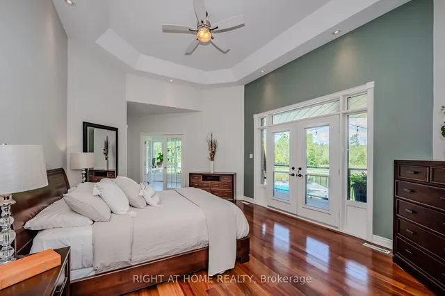 Additional image 15 of 10635 First Line