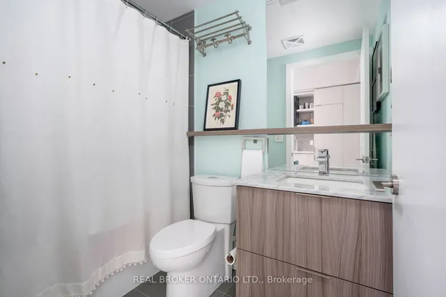 Additional image 18 of 6 Parkwood Ave Unit 401