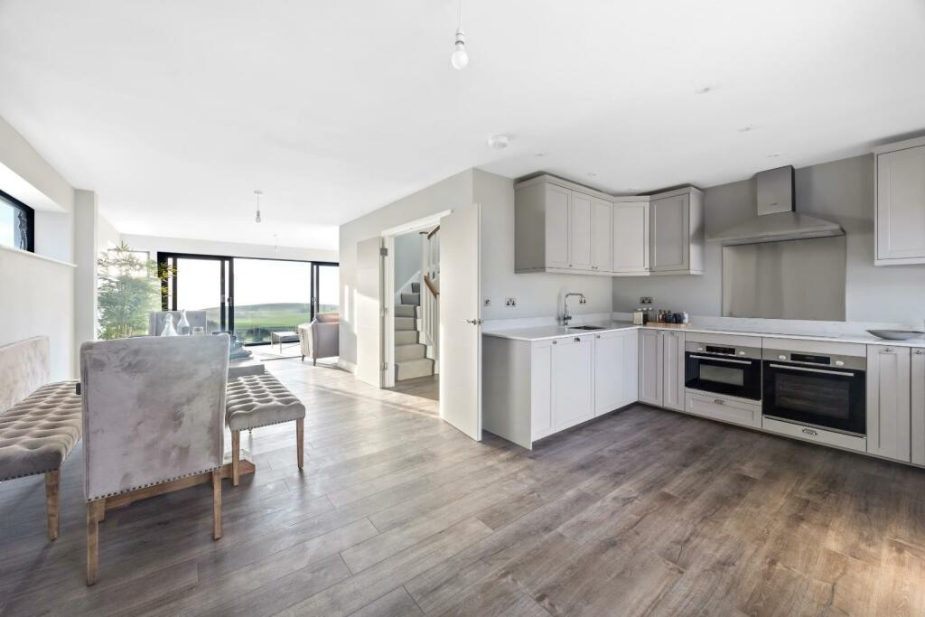 Additional image 14 of Warren Road, Brighton