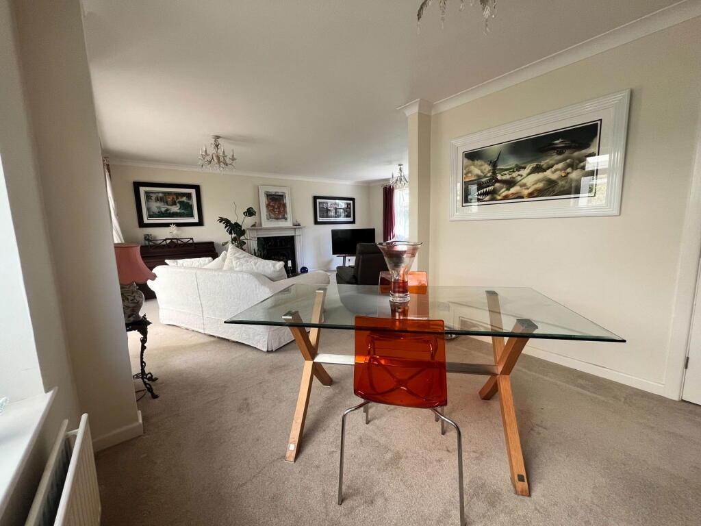 Additional image 16 of Oval Waye, South Ferring, West Sussex, BN12