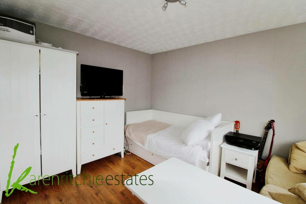 Additional image 11 of Whitland Avenue, Heaton