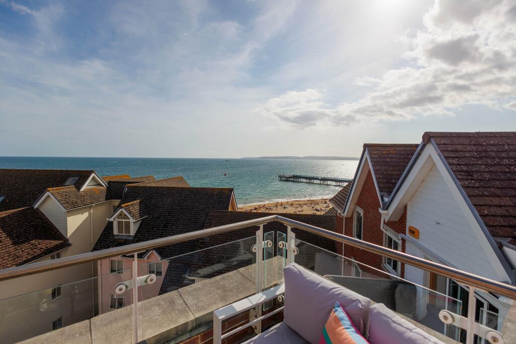 Additional image 12 of Flat 60 Honeycombe Beach, Honeycombe Chine, Bournemouth