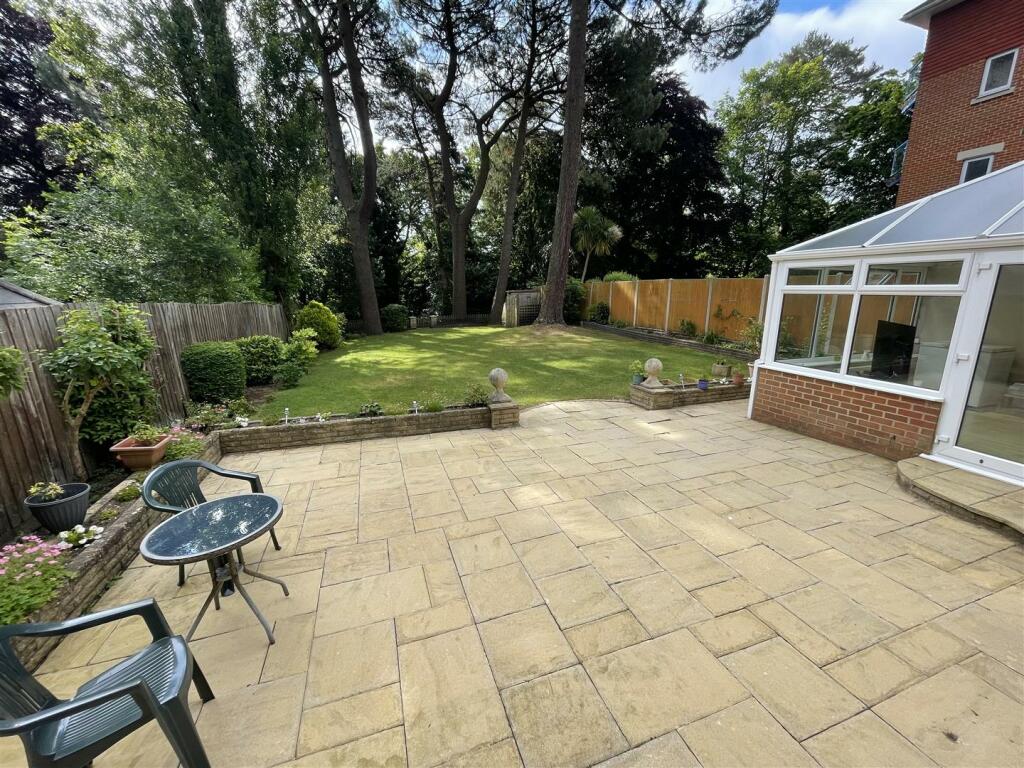 Additional image 4 of St Winifreds Road, Bournemouth