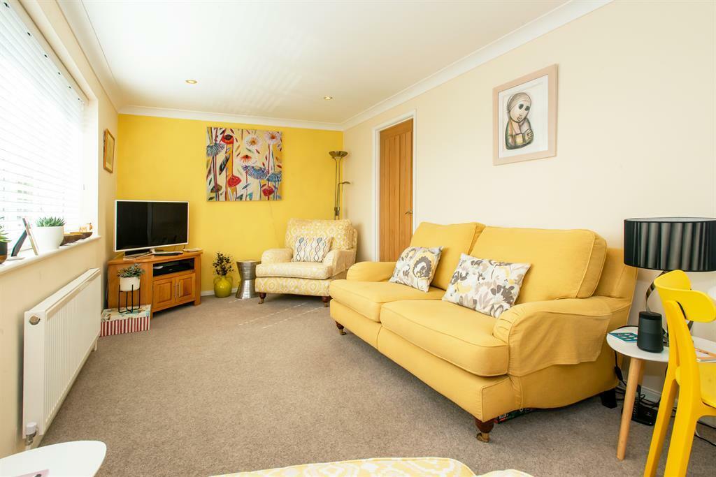 Additional image 7 of Holme Road, Highcliffe, Christchurch, Dorset, BH23 5LJ