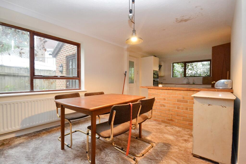 Additional image 4 of Broadstone