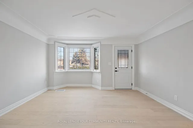 Additional image 3 of 1192 Leaside Rd