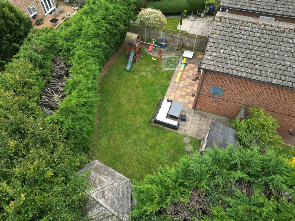 Additional image 17 of Welland Close, Worthing, BN13