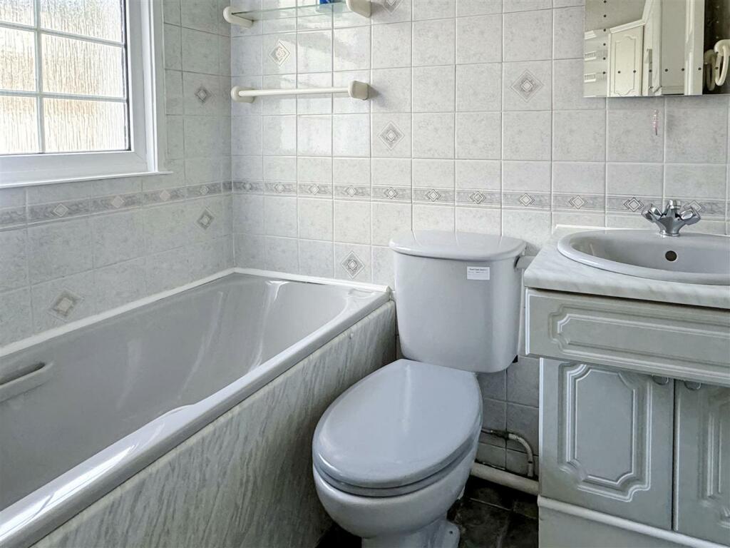 Additional image 10 of Beaconsfield Road, Littlehampton