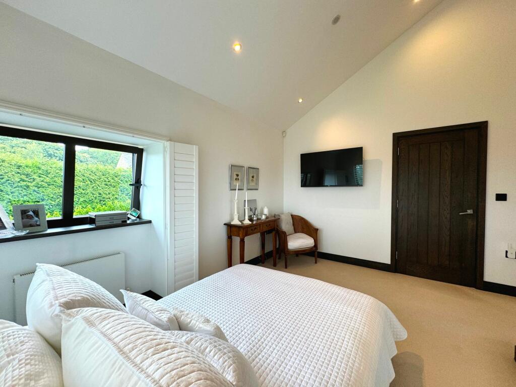 Additional image 24 of Oak Cottage, Top O'th Knotts Farm, off Tottington Rd, Harwood BL2