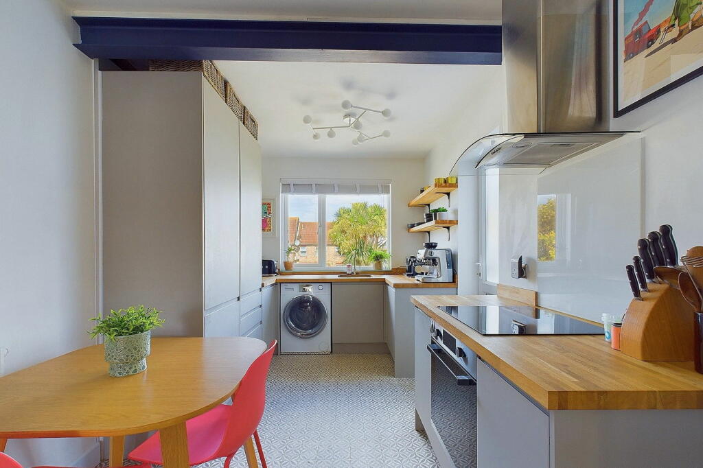 Additional image 4 of Centrecourt Road, Worthing, BN14 7AG