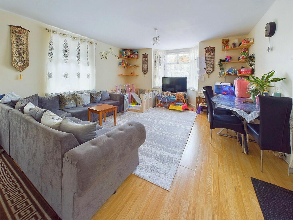 Additional image 14 of Rosslyn Road, Shoreham by Sea