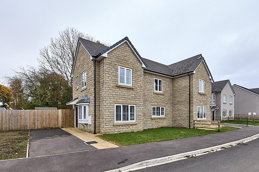 Primary image of Kendal Road,
Hellifield,
Skipton,
BD23 4HE