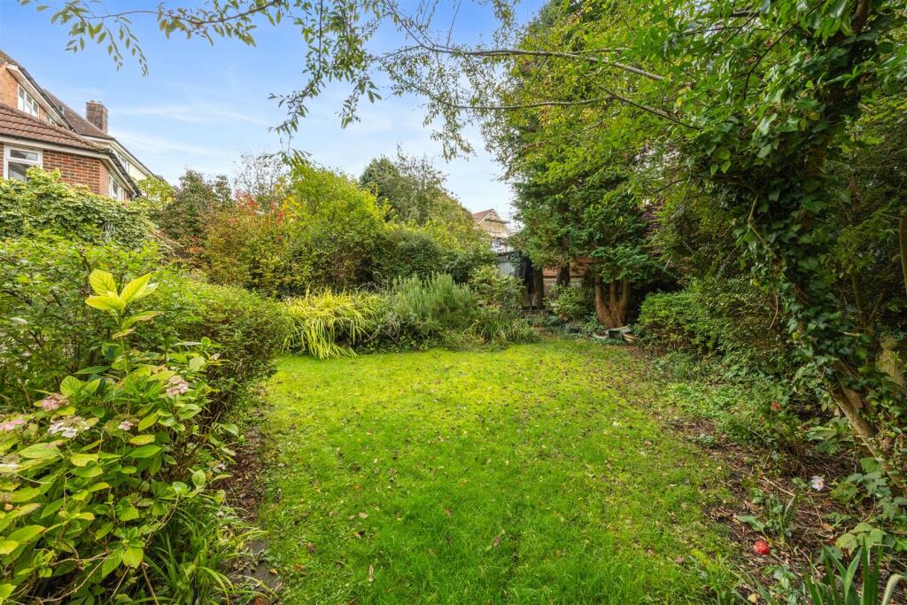 Additional image 28 of Surrenden Crescent, Surrenden, Brighton