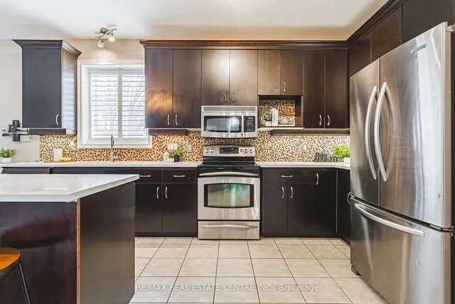 Additional image 12 of 524 Country Clair Pl