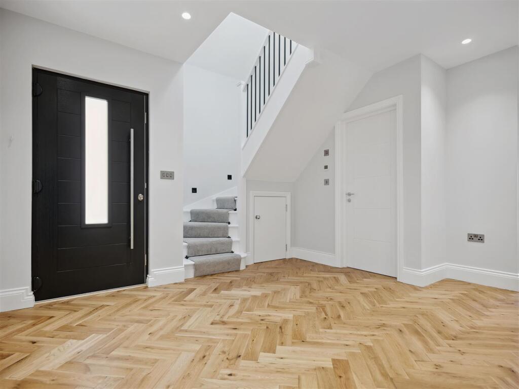 Additional image 5 of Whitehayes Road, Burton