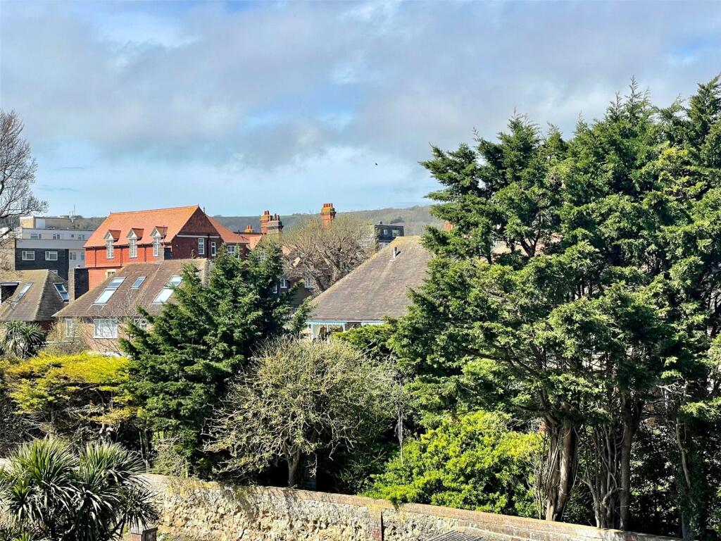 Additional image 12 of Chatsworth Gardens, Meads, Eastbourne, East Sussex, BN20