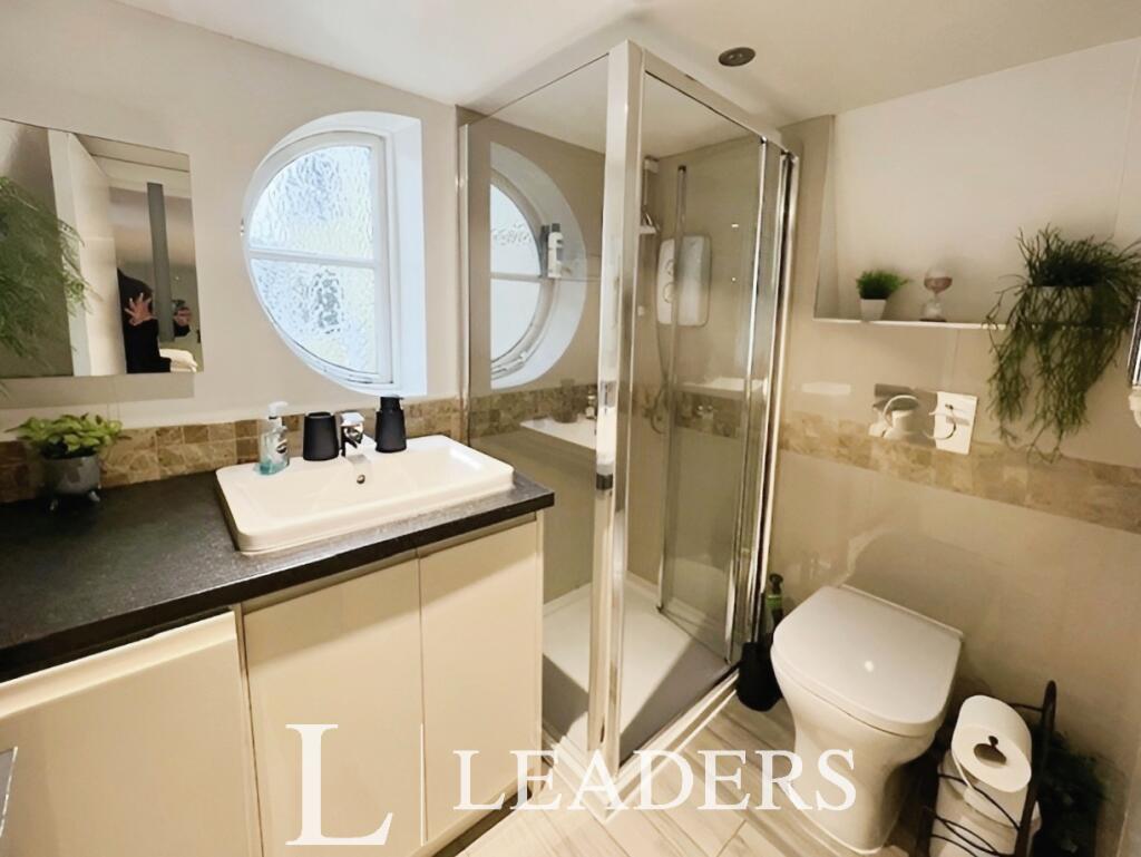 Additional image 4 of East Street