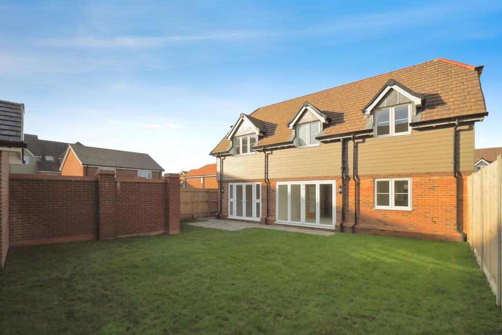 Additional image 23 of Edmondsham Road, Verwood