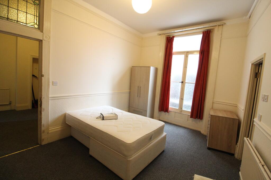 Additional image 4 of Kings Road