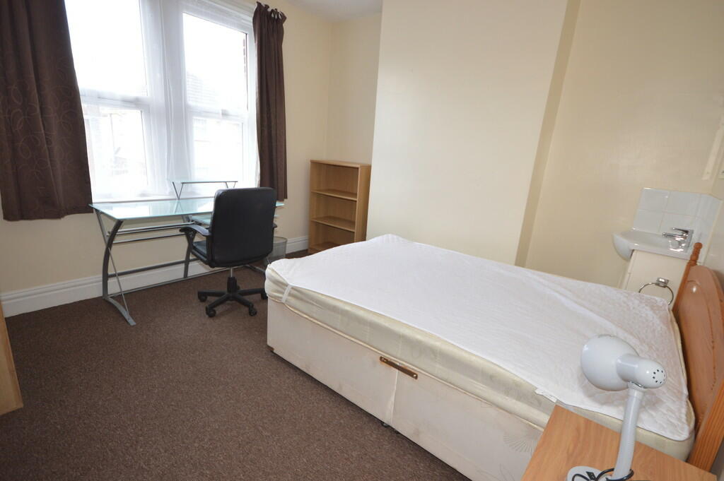 Additional image 18 of Highfield Road, Ensbury Park