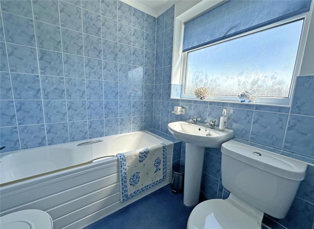 Additional image 12 of Osborne Road, New Milton, Hampshire, BH25