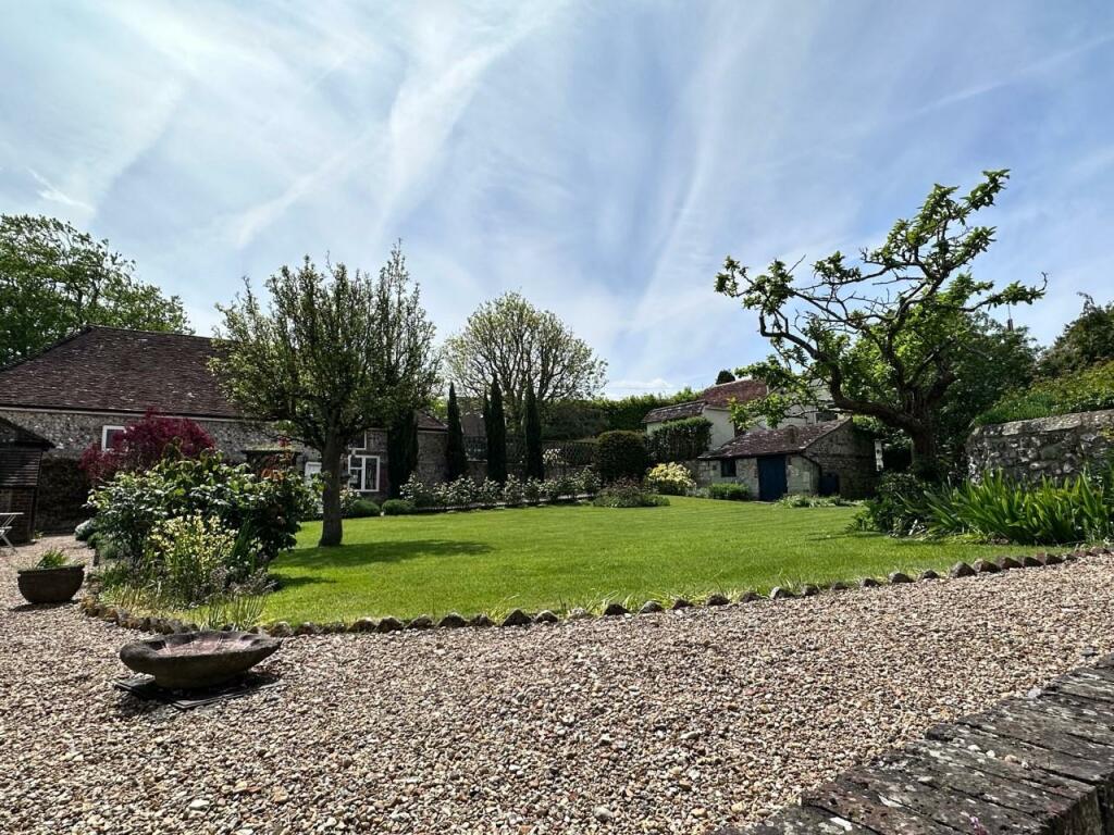 Additional image 33 of Manor Way, Ratton, Eastbourne