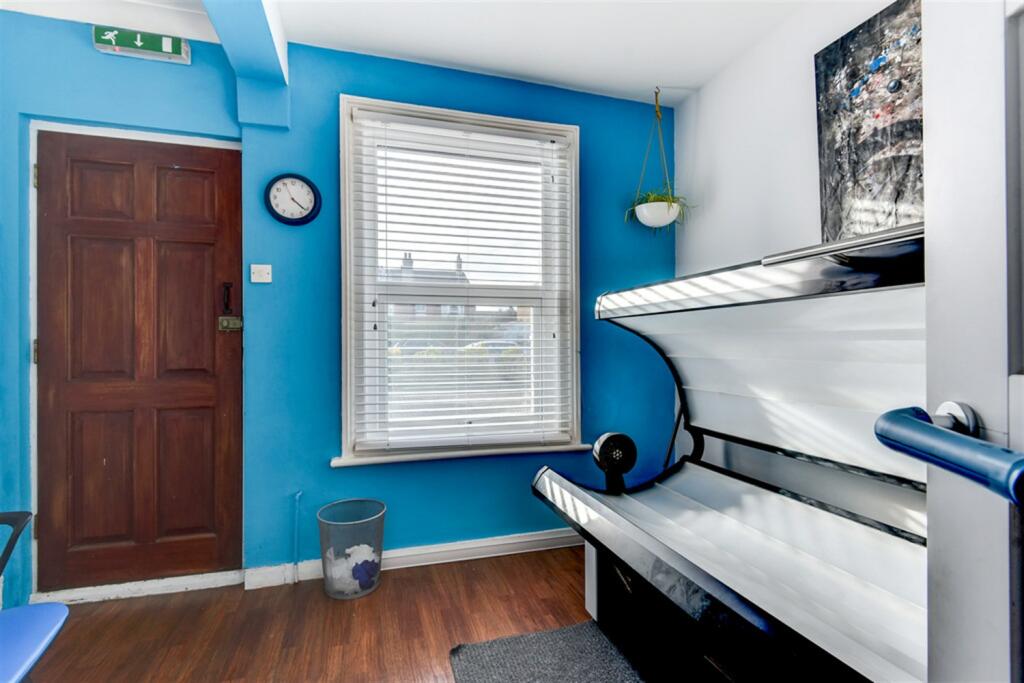 Additional image 5 of Brighton Road, Worthing, BN11