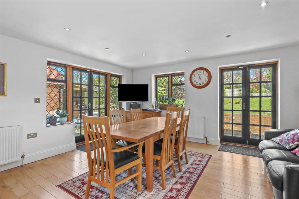 Additional image 20 of Sutton Avenue, Seaford