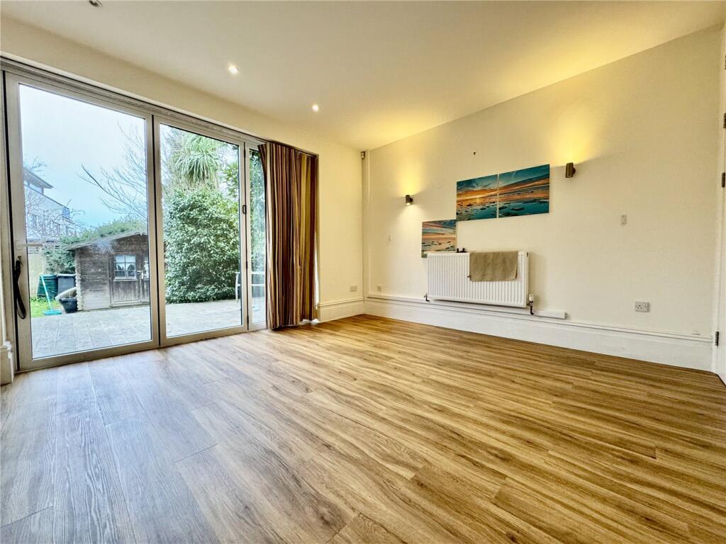 Additional image 4 of Alumhurst Road, Bournemouth, BH4