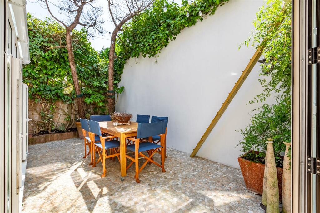 Additional image 4 of Crown Street, Brighton