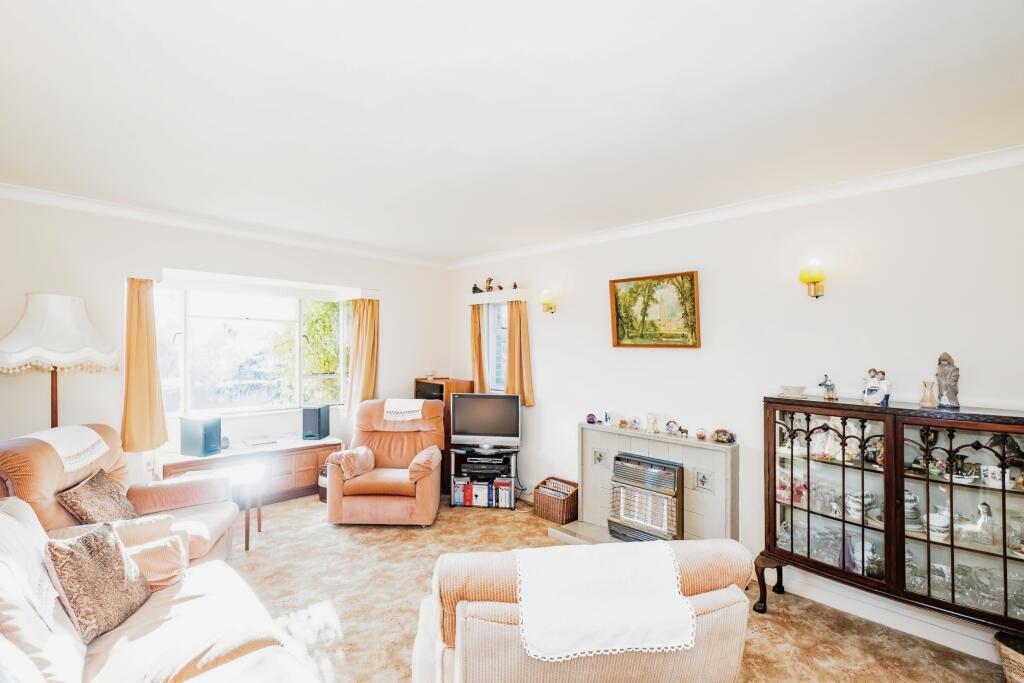 Additional image 8 of Ashurst Drive, Goring-by-Sea, Worthing, West Sussex, BN12