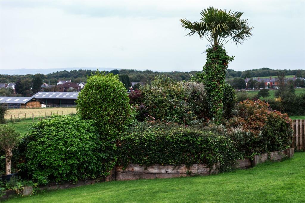 Additional image 98 of Saddlers Barn, Plodder Lane, Bolton