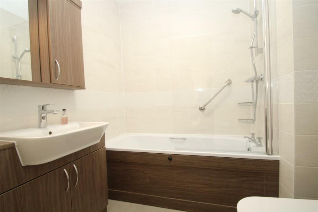 Additional image 7 of Fitzalan Road, Littlehampton