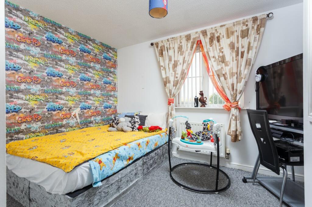 Additional image 10 of Holme Bank Close, Bradford, BD4