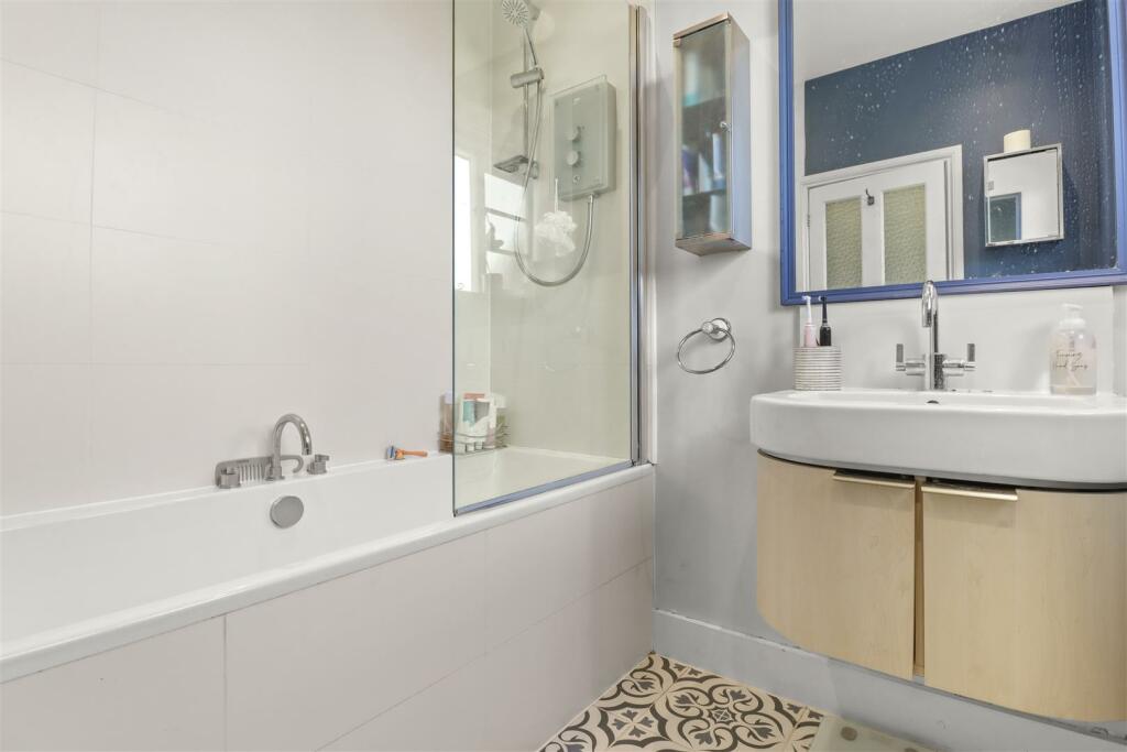 Additional image 20 of Featherbed Lane, Carters Corner, Hailsham