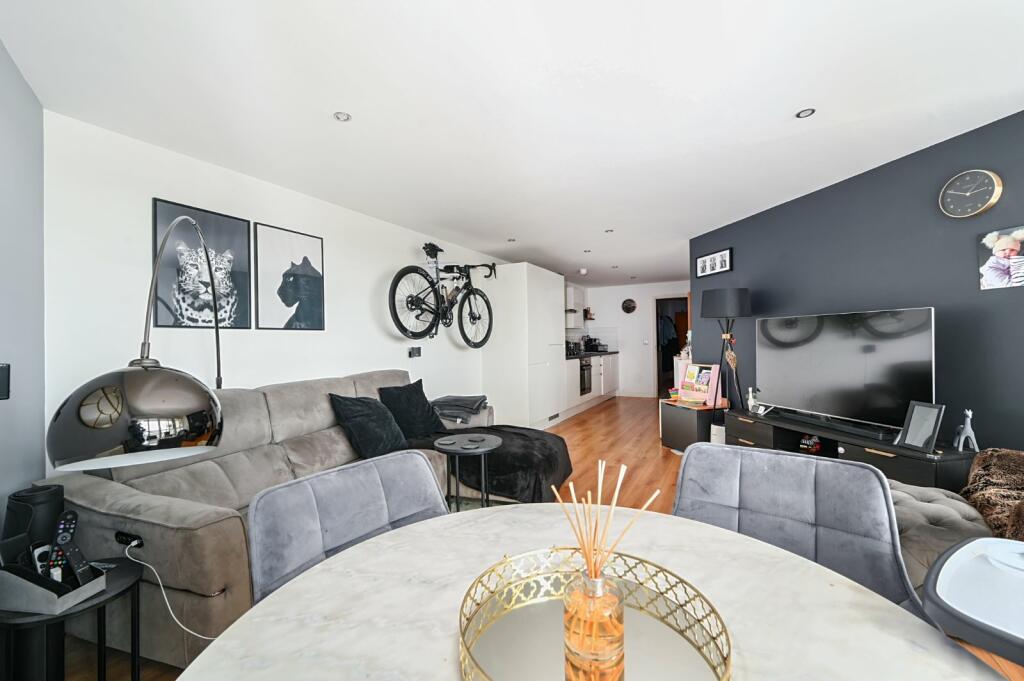 Additional image 5 of Mariner Point, 83 Brighton Road, Shoreham, BN43