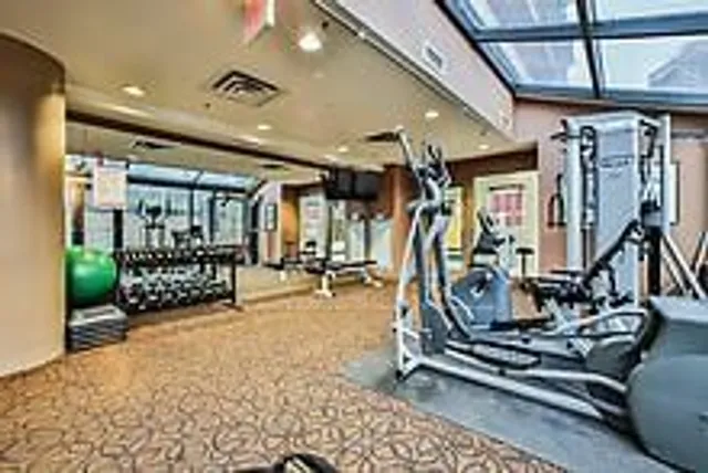 Additional image 13 of 9 Burnhamthorpe Cres Unit 401