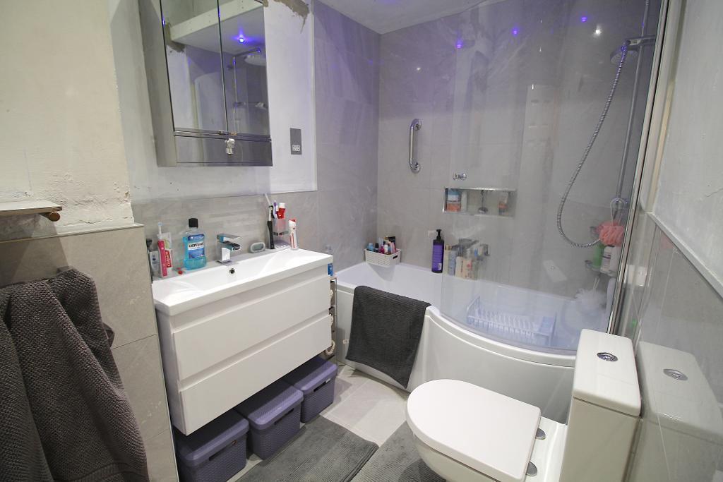 Additional image 4 of Adelaide Crescent, Hove, BN3 2JH