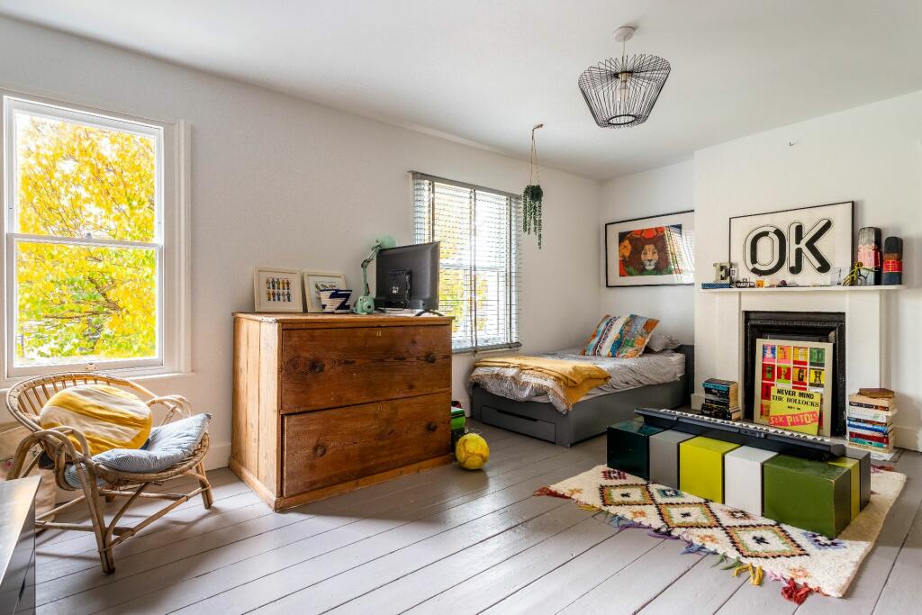 Additional image 32 of Clyde Road, Brighton