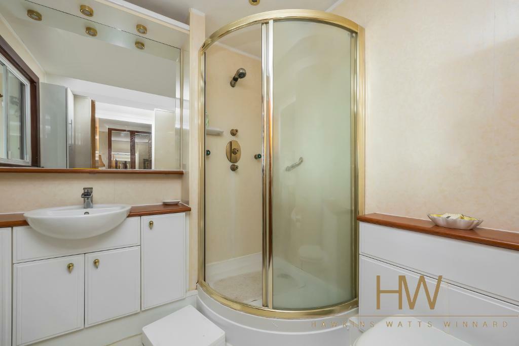 Additional image 15 of Grand Avenue, Hove, BN3 2NG