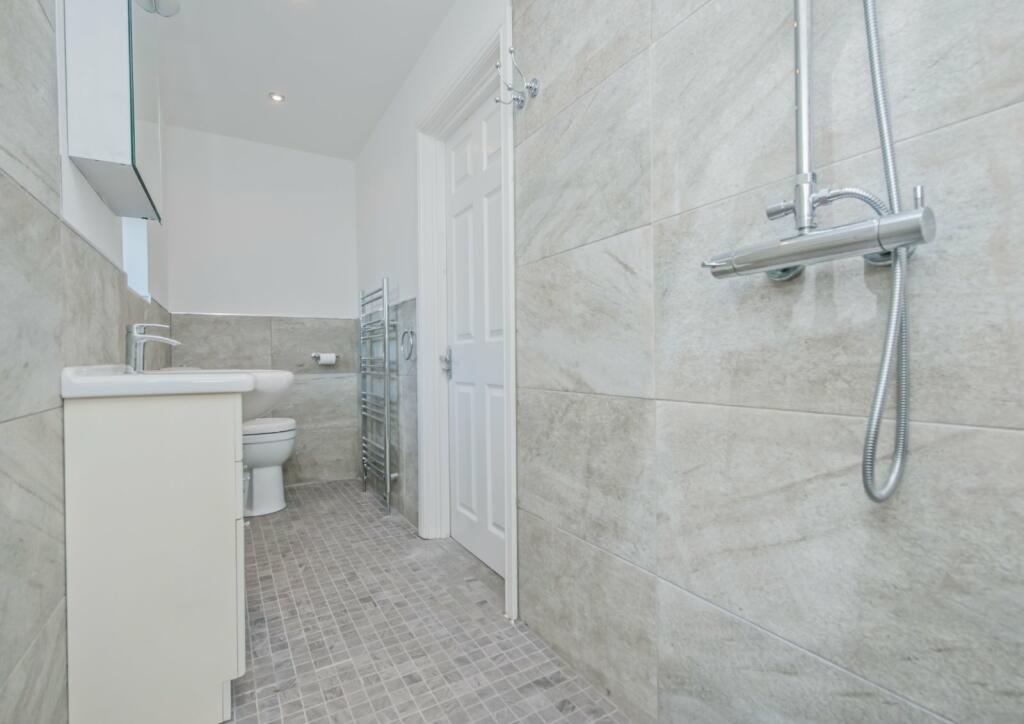 Additional image 23 of Halifax Road, Cleckheaton, BD19