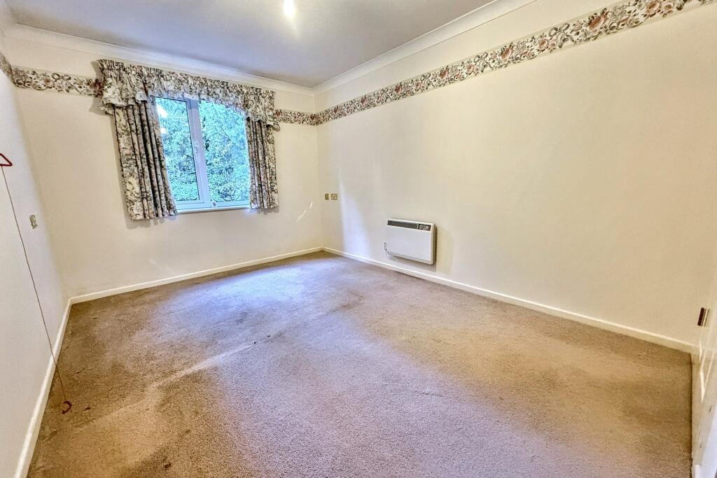 Additional image 6 of Ferndown