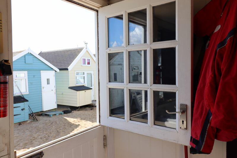 Additional image 6 of Mudeford Sand Spit, Hut 142