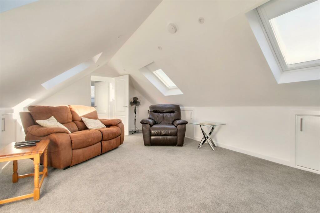 Additional image 18 of Glynde Avenue, Goring-By-Sea, Worthing