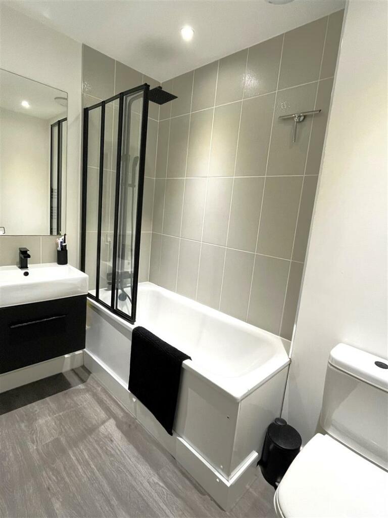 Additional image 3 of Skyline Apartments,The Causeway