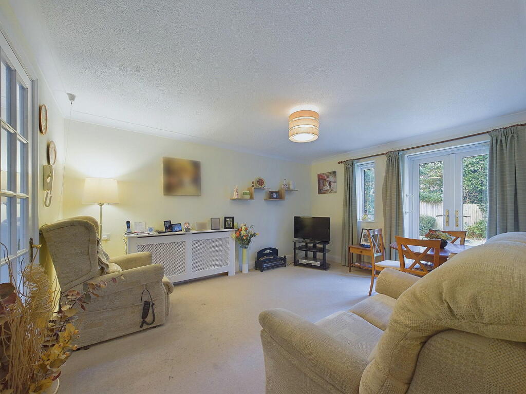 Additional image 14 of The Courtyard, Offington Lane, Worthing BN14 9RT