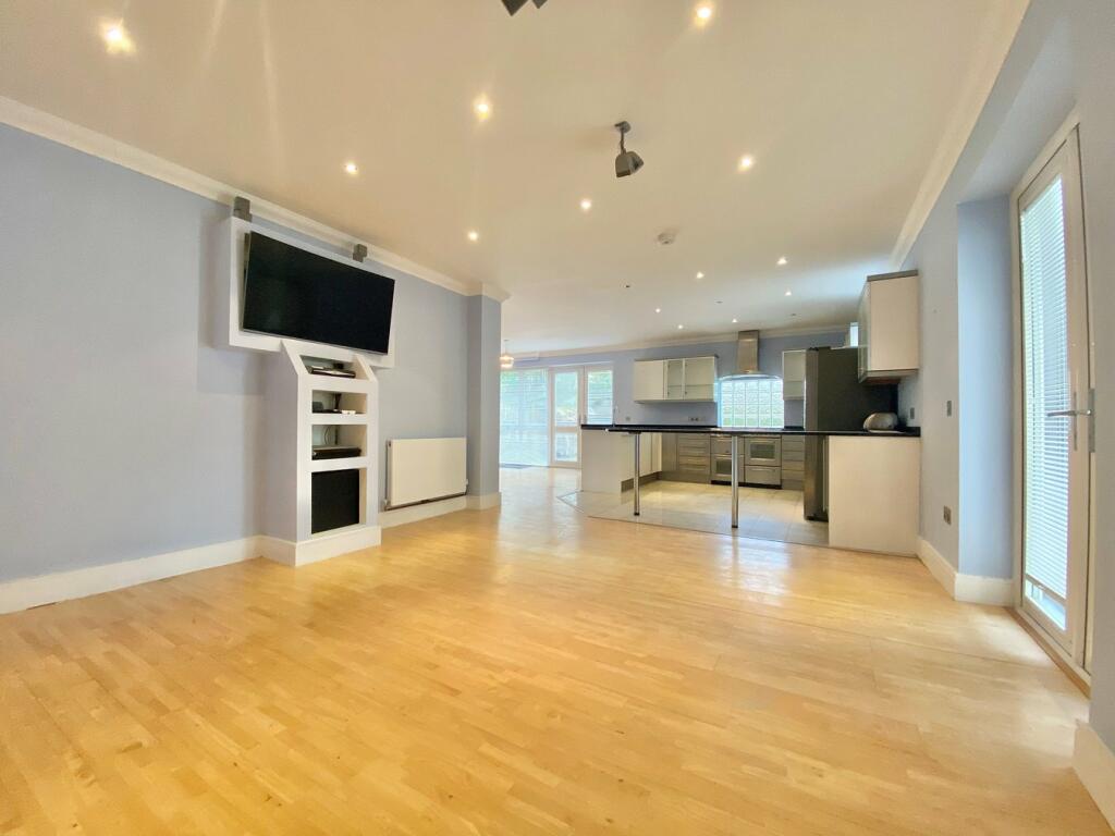 Additional image 6 of Cassel Avenue, Bournemouth , BH4